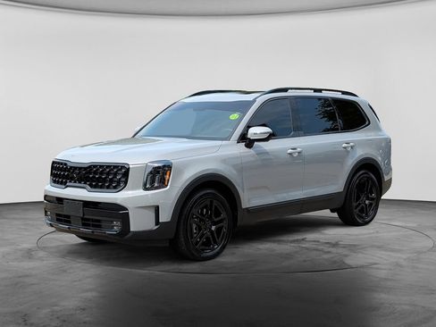 Used 2025 Kia Telluride SX X-Line AWD/4WD image 3