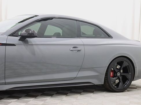 Used 2021 Audi RS 5 w/ Black Optic Carbon Package image 4