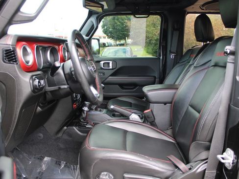 Used 2019 Jeep Wrangler Rubicon AWD/4WD image 11