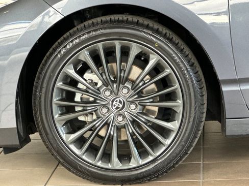 Certified 2020 Toyota Avalon XSE w/ All Weather Liner Package image 26