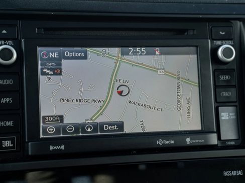 Used 2018 Toyota Sequoia Limited image 31