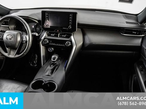 Used 2022 Toyota Venza XLE image 22