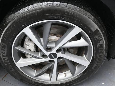 Used 2025 Genesis GV80 2.5T Advanced image 42