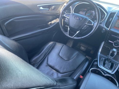 Used 2015 Ford Edge Titanium image 15