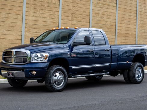 Used 2008 Dodge Ram 3500 Truck Laramie w/ Trailer Tow Group AWD/4WD image 9