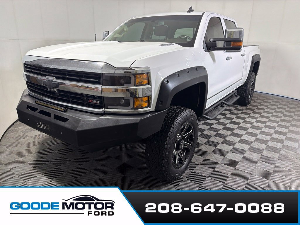Used 2015 Chevrolet Silverado 2500 LTZ w/ Duramax Plus Package AWD/4WD image 4