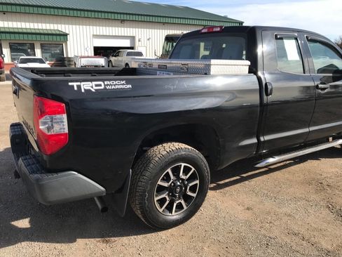 Used 2014 Toyota Tundra SR image 3