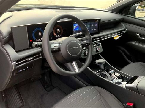 New 2026 Hyundai Santa Cruz SE FWD image 9