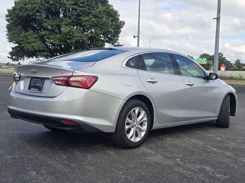 Used 2022 Chevrolet Malibu LT FWD image 13