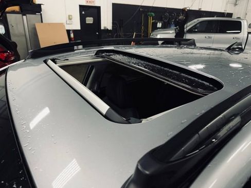 Used 2025 Subaru Crosstrek 2.0i Premium image 11