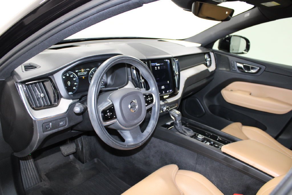 Used 2020 Volvo XC60 T6 Inscription AWD/4WD image 23