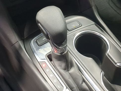 Used 2023 Chevrolet Equinox LT AWD/4WD image 36