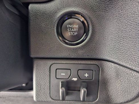 Used 2025 Toyota Tundra SR5 image 17