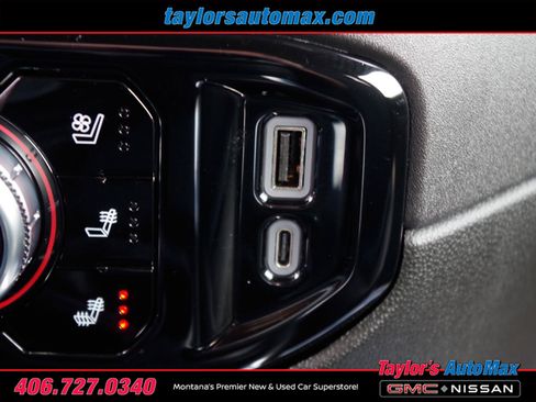 Used 2024 GMC Sierra 3500 SLT w/ SLT Convenience Package AWD/4WD image 26