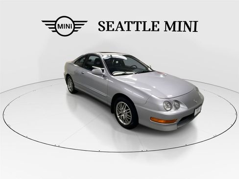 Used 2001 Acura Integra LS FWD image 2