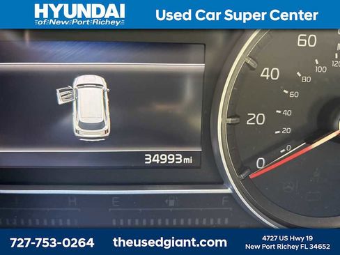 Used 2023 Kia Sorento EX image 11