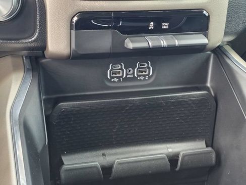 Used 2022 RAM 1500 Laramie RWD image 22