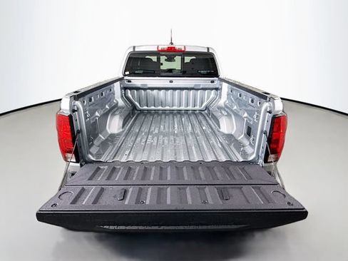 New 2026 Chevrolet Colorado Trail Boss AWD/4WD image 25