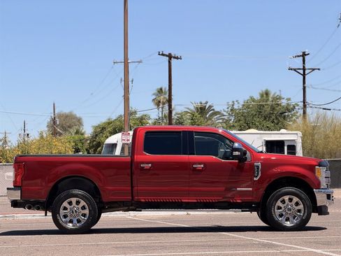Used 2017 Ford F250 Lariat w/ Chrome Package AWD/4WD image 2