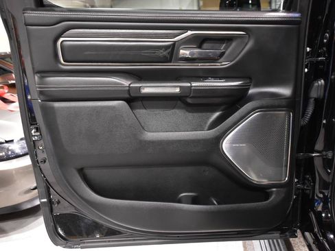 Used 2019 RAM 1500 Limited AWD/4WD image 50