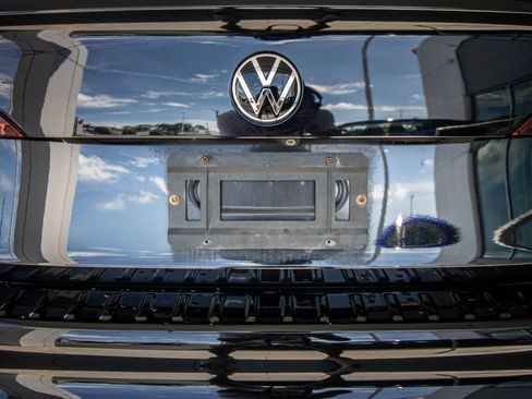 Used 2022 Volkswagen Jetta GLI Autobahn FWD image 14