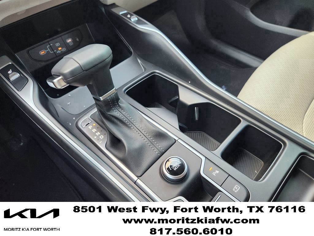 New 2026 Kia Sorento S FWD image 15