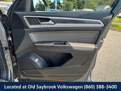 Certified 2023 Volkswagen Atlas Cross Sport SEL AWD/4WD image 30