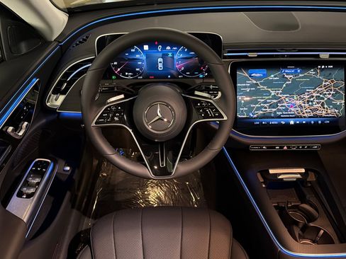 New 2027 Mercedes-Benz E 450 4MATIC Sedan image 13