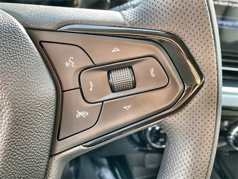 Used 2026 Chevrolet Trax LT image 13