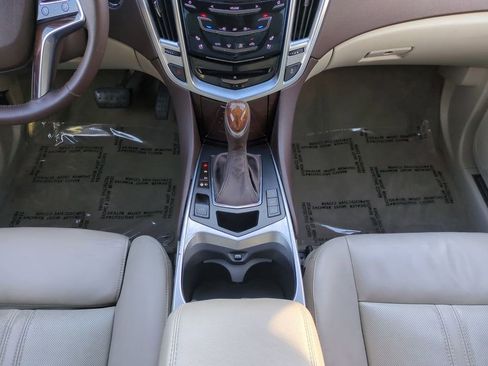 Used 2015 Cadillac SRX Premium image 19