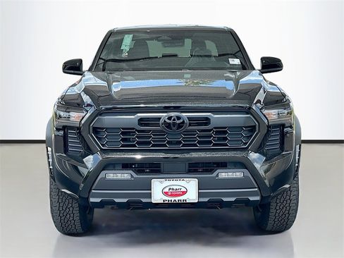 New 2025 Toyota Tacoma TRD Off-Road image 2