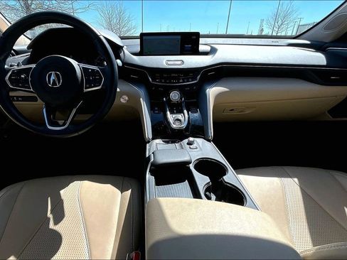 Used 2023 Acura TLX w/ Technology Package image 18