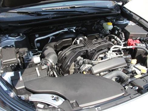 Certified 2025 Subaru Outback Limited AWD/4WD image 15