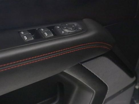 Used 2025 GMC Yukon AT4 Ultimate image 20