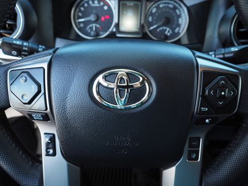 Used 2023 Toyota Tacoma SR5 w/ Technology Package image 25