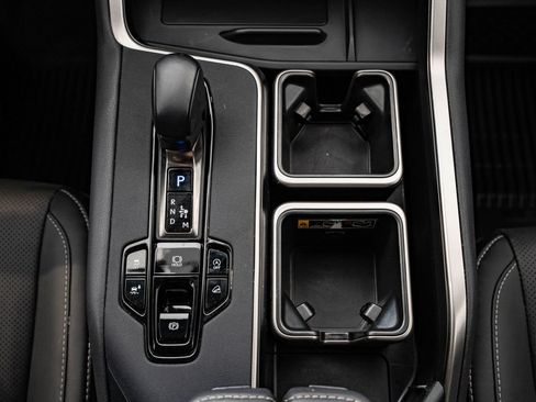 Certified 2024 Lexus TX 350 AWD w/ Captains Chair Package image 39