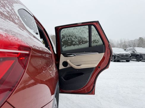 Used 2018 BMW X1 xDrive28i w/ Convenience Package image 31