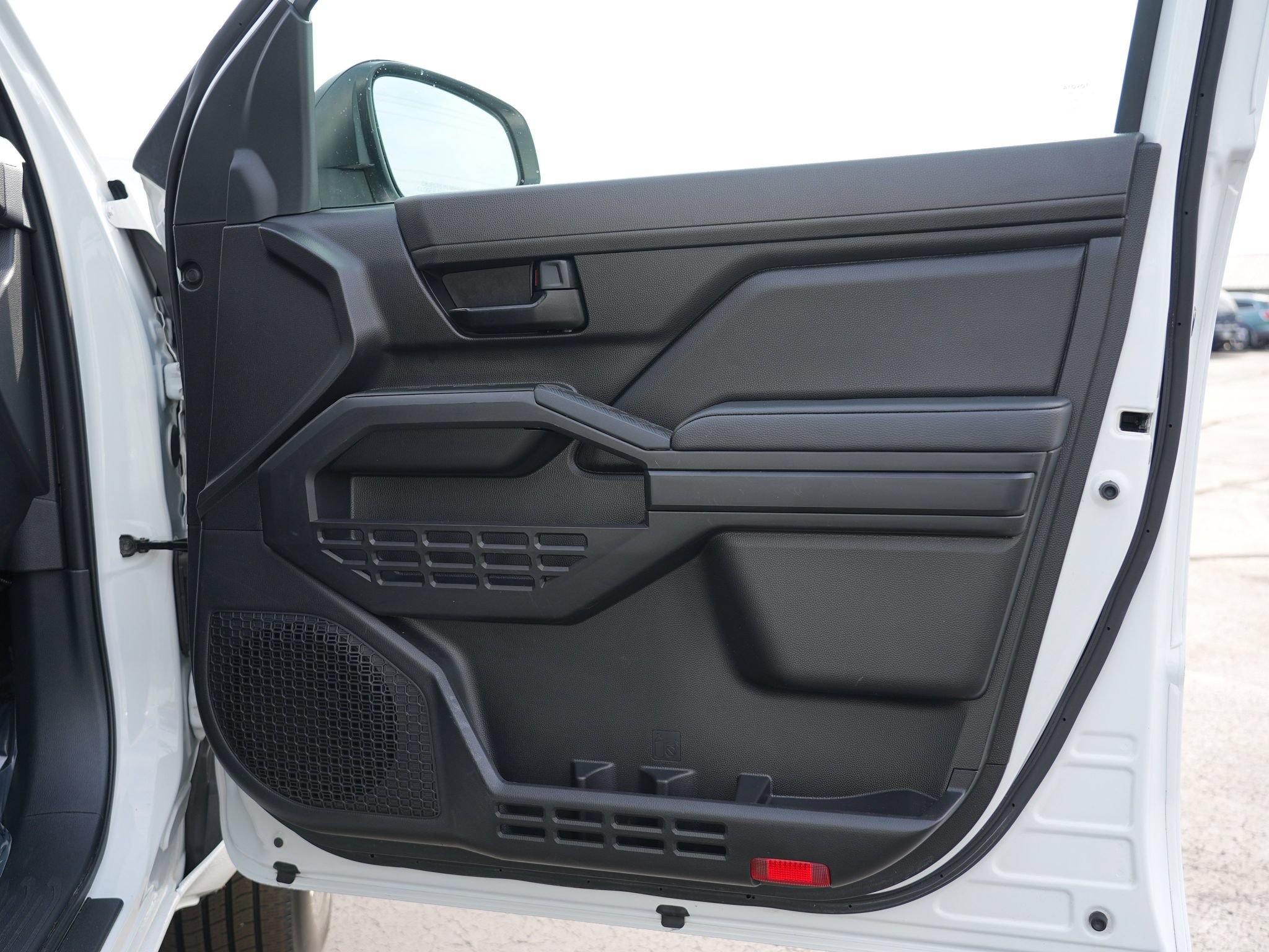 Used 2025 Toyota Tacoma SR RWD image 21