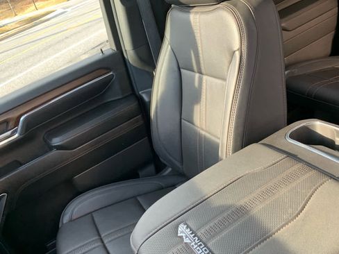 Used 2024 Chevrolet Silverado 3500 High Country w/ Midnight Edition image 19