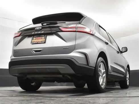 Used 2024 Ford Edge SEL image 13