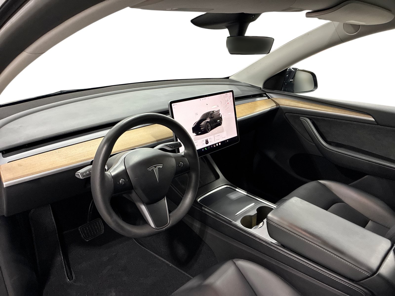 Certified 2023 Tesla Model Y Long Range AWD/4WD image 3