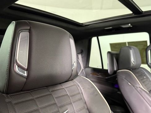 Certified 2023 Cadillac Escalade Premium Luxury Platinum image 35