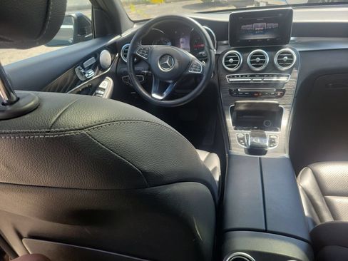 Used 2018 Mercedes-Benz GLC 300 4MATIC image 13