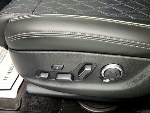 Used 2024 Genesis GV70 3.5T Sport w/ Sport Advanced Package AWD/4WD image 12