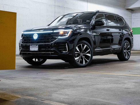 New 2026 Volkswagen Atlas SEL Premium R-Line image 1