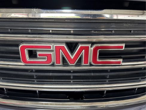 Used 2018 GMC Terrain SLT w/ Preferred Package AWD/4WD image 25