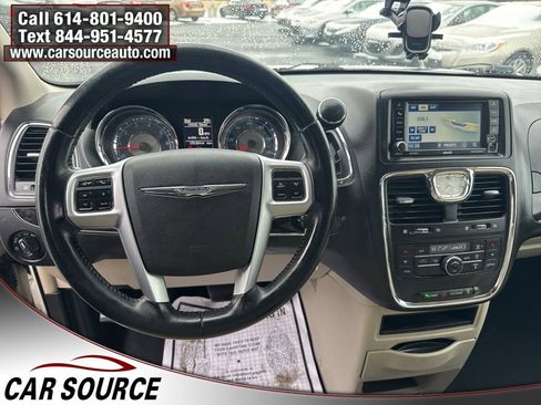 Used 2012 Chrysler Town & Country Touring w/ Entertainment Group #1 image 7