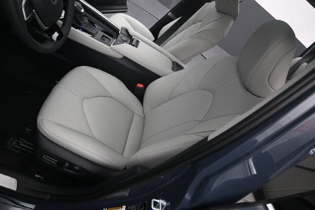 New 2026 Toyota Grand Highlander FWD image 10