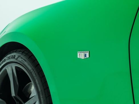 Used 2017 Chevrolet Camaro SS image 21