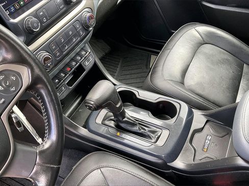 Used 2020 Chevrolet Colorado Z71 image 15